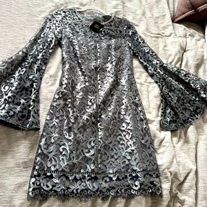 White House Black Market bell sleeve lace dress 00 Silver